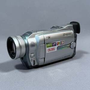 Canon Optura 20 MiniDV Camcorder 3.5" LCD, 320x Dig Zoom Lens NOT TESTED AS IS